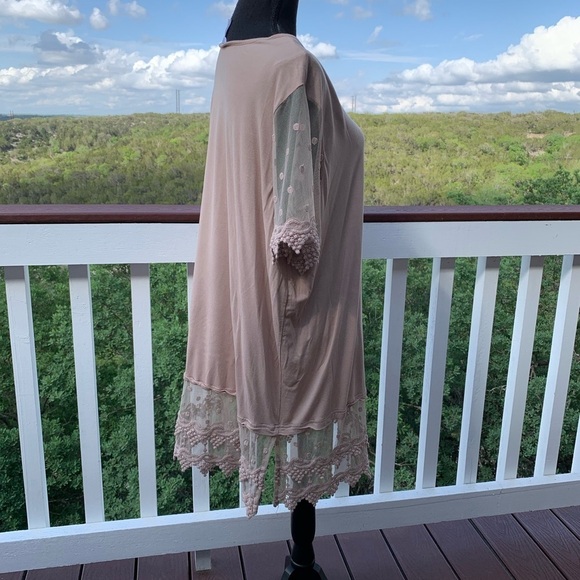 Kaktus Tan Tunic Top Sheer Lace Trim - Picture 4 of 7